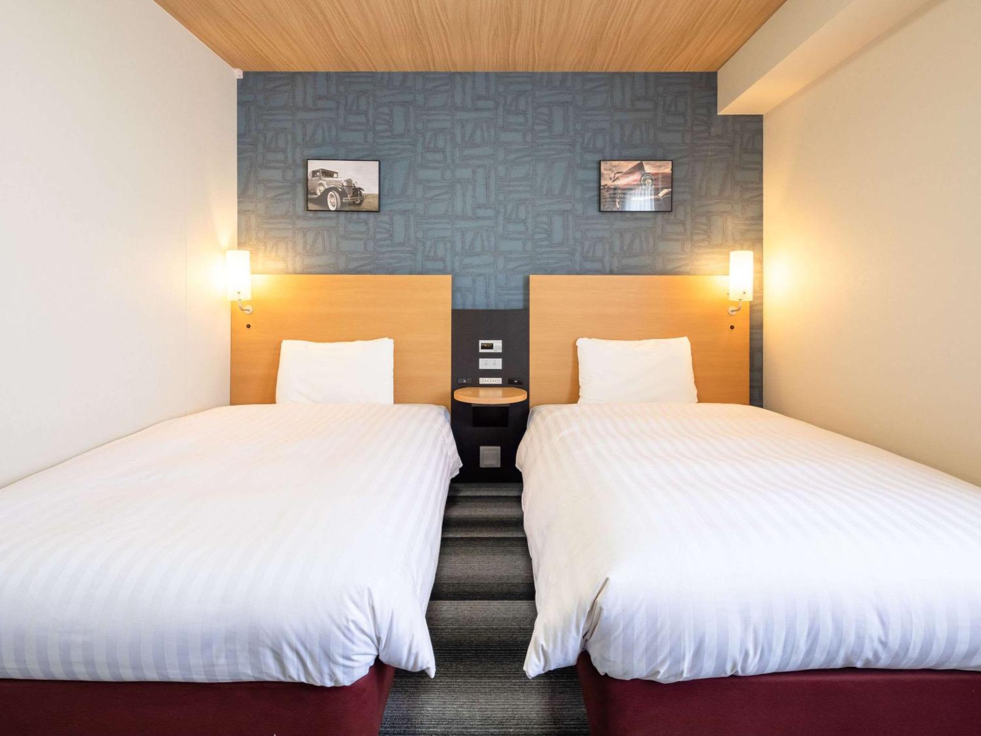 Comfort Hotel Karija Exteriér fotografie