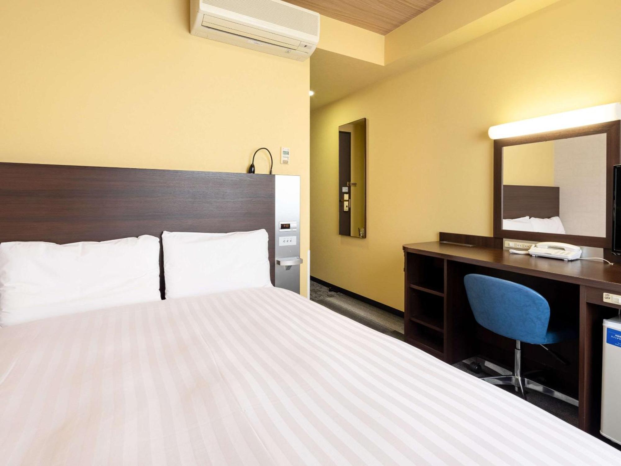 Comfort Hotel Karija Exteriér fotografie